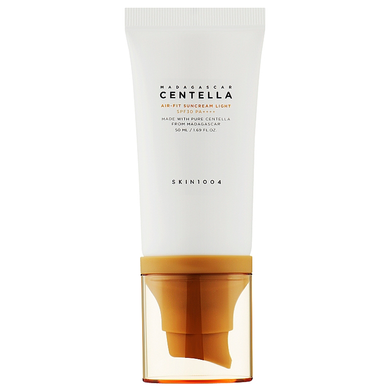 Ультралегкий солнцезащитный крем SKIN1004 Madagascar Centella Air-Fit Suncream light SPF30 PA++++ 50 мл в интернет магазине Beauty Hunter