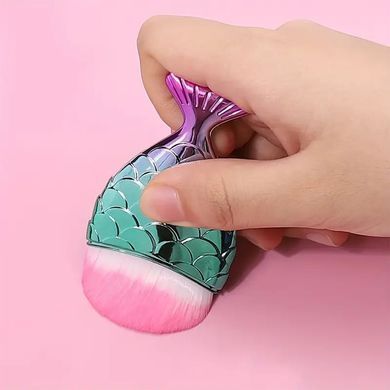 Пензлик для видалення опила у формі рибки в інтернет магазині Beauty Hunter